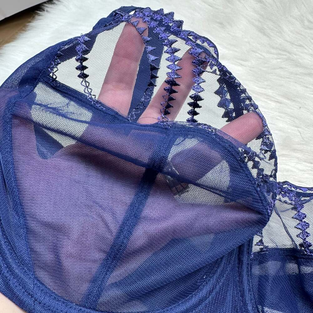 Wacoal Evocative Edge Side Support Bra‎ Size 40DDD - Picture 3 of 9
